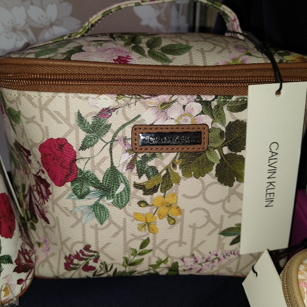 Calvin Klein makeup/accessories bag